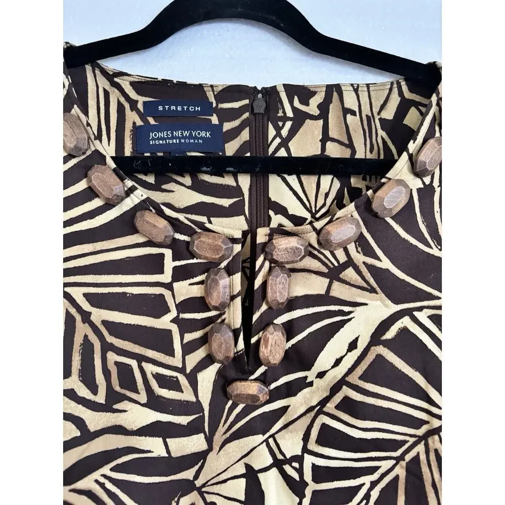 Jones New York Sleeveless Sheath Dress SZ 16W Leaf design w Wooden Bead Accents - Picture 4 of 7